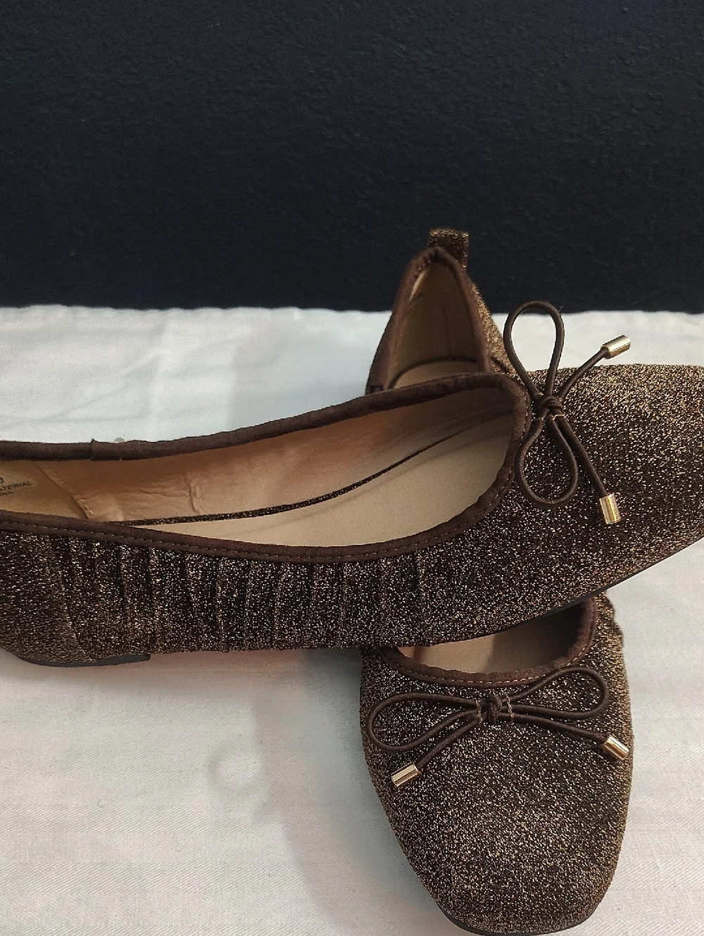 C Est. 1946 comfortable glitter